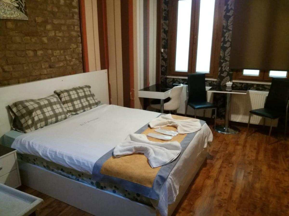 Full House Boutique Hotel Истанбул Екстериор снимка