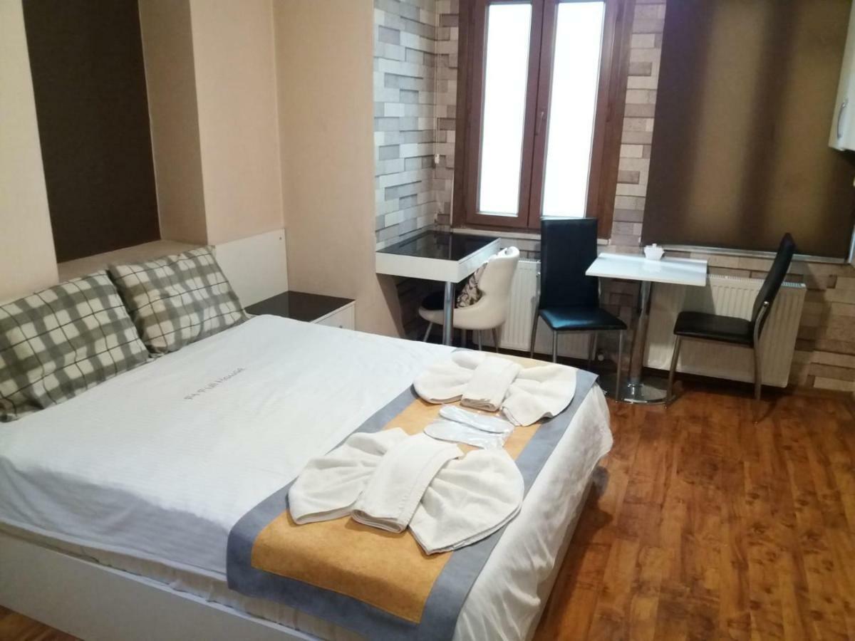 Full House Boutique Hotel Истанбул Екстериор снимка